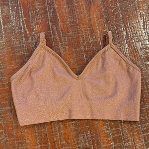 3525 Skims Seamless Smoothing Bralette Mauve/Nude Large?